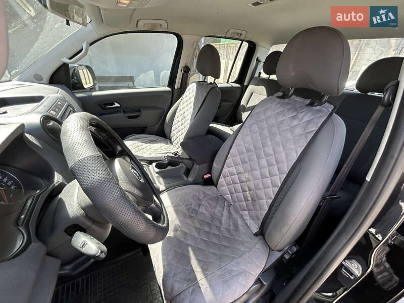 Пикап Volkswagen Amarok 2010 в Долинской