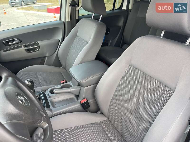 Пикап Volkswagen Amarok 2014 в Ужгороде