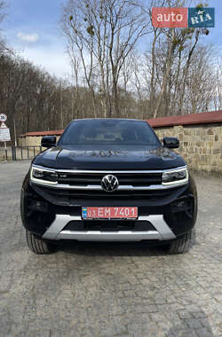 Пікап Volkswagen Amarok 2023 в Чернівцях