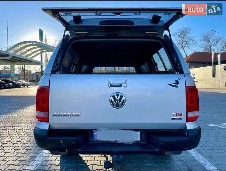 Пікап Volkswagen Amarok 2013 в Чернівцях