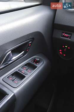 Пікап Volkswagen Amarok 2012 в 