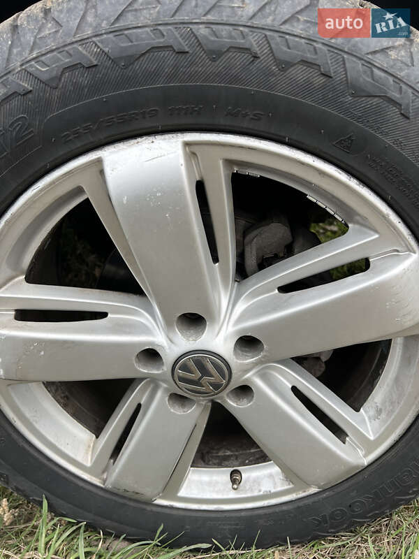 Пикап Volkswagen Amarok 2011 в Ровно