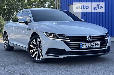 Ліфтбек Volkswagen Arteon 2017 в Дніпрі