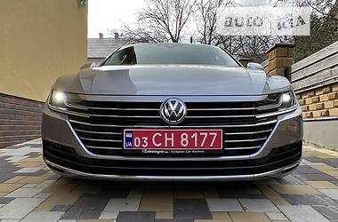 Лифтбек Volkswagen Arteon 2018 в Львове