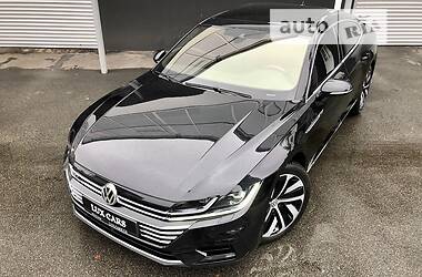 Лифтбек Volkswagen Arteon 2018 в 