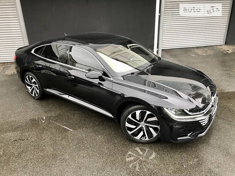 Ліфтбек Volkswagen Arteon 2018 в Києві