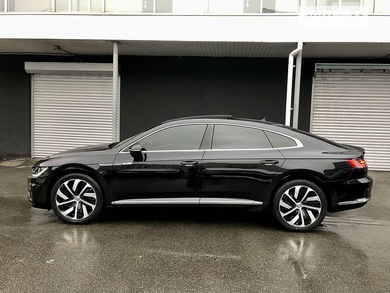 Ліфтбек Volkswagen Arteon 2018 в Києві