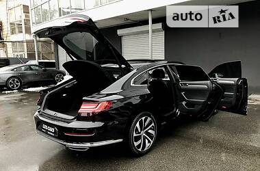 Лифтбек Volkswagen Arteon 2018 в 