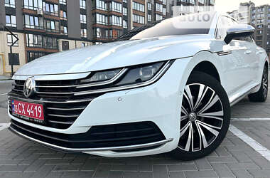 Лифтбек Volkswagen Arteon 2019 в 
