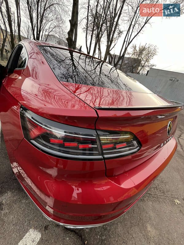 Лифтбек Volkswagen Arteon 2021 в Ужгороде