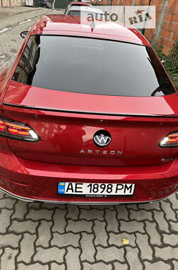 Лифтбек Volkswagen Arteon 2021 в Ужгороде