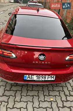 Лифтбек Volkswagen Arteon 2021 в Ужгороде