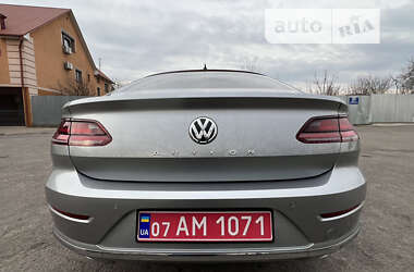 Ліфтбек Volkswagen Arteon 2017 в Мукачевому
