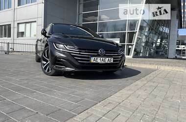 Ліфтбек Volkswagen Arteon 2021 в Дніпрі