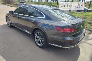 Ліфтбек Volkswagen Arteon 2017 в Києві