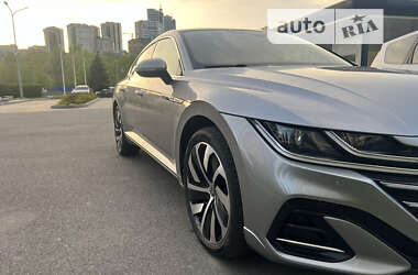 Ліфтбек Volkswagen Arteon 2021 в Дніпрі