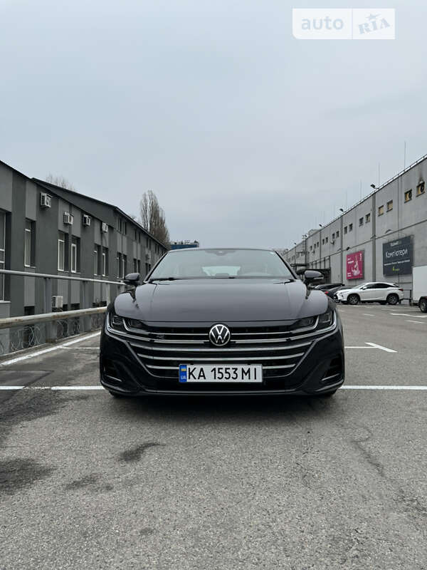 Лифтбек Volkswagen Arteon 2020 в Киеве