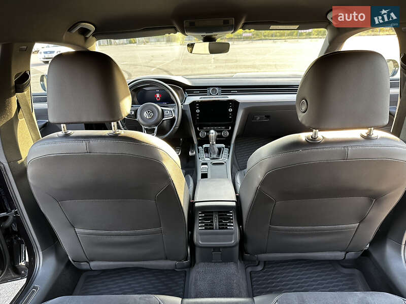 Лифтбек Volkswagen Arteon 2017 в Киеве