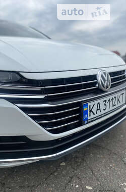 Лифтбек Volkswagen Arteon 2017 в Киеве