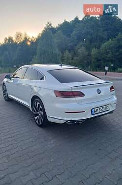 Лифтбек Volkswagen Arteon 2021 в 