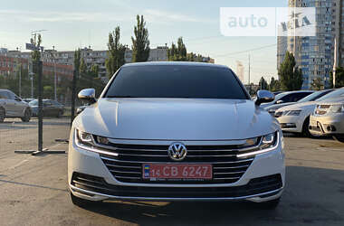 Лифтбек Volkswagen Arteon 2020 в Киеве