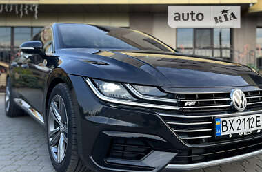 Лифтбек Volkswagen Arteon 2017 в 