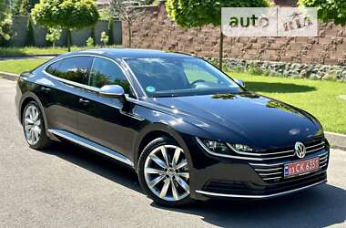 Лифтбек Volkswagen Arteon 2017 в Ровно