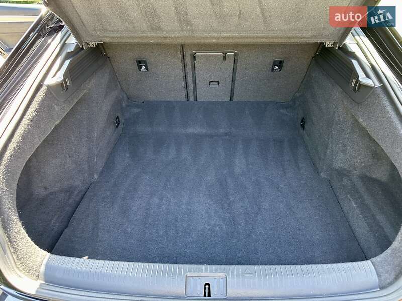 Лифтбек Volkswagen Arteon 2017 в Киеве фото 58 Лифтбек Volkswagen Arteon 2017 в Киеве