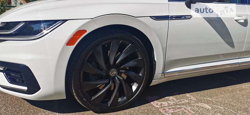 Ліфтбек Volkswagen Arteon 2019 в Києві