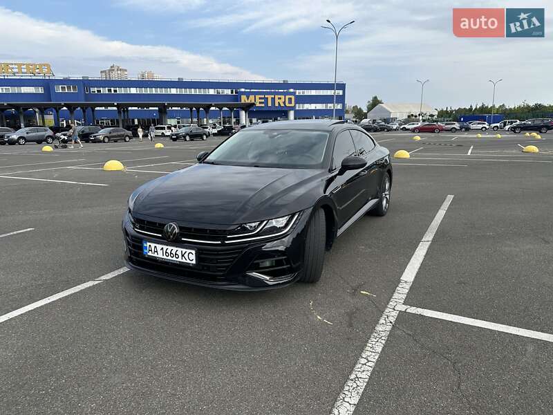 Лифтбек Volkswagen Arteon 2019 в Киеве
