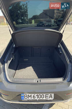 Лифтбек Volkswagen Arteon 2021 в Ромнах