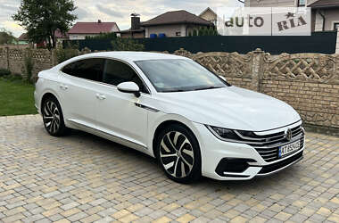 Лифтбек Volkswagen Arteon 2018 в Черновцах