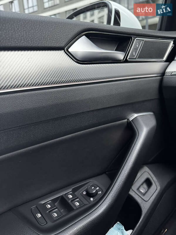 Ліфтбек Volkswagen Arteon 2019 в Львові