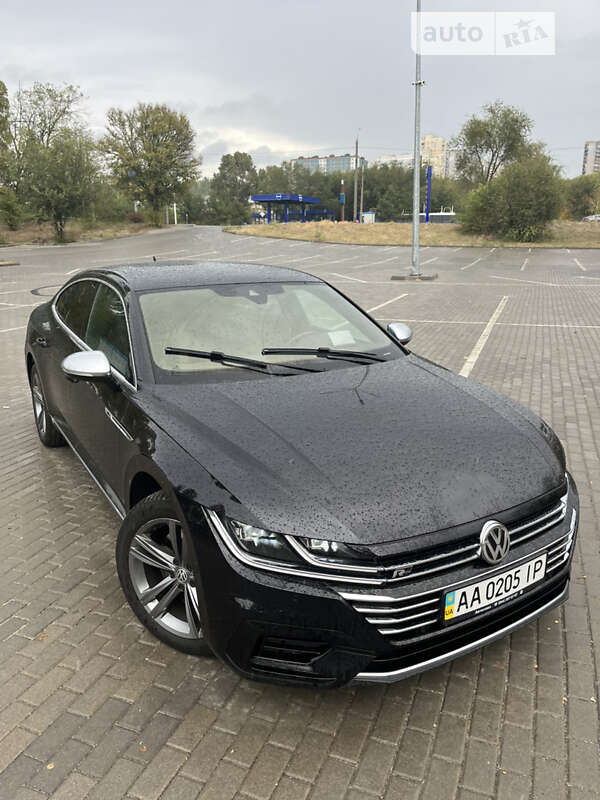 Лифтбек Volkswagen Arteon 2017 в Запорожье