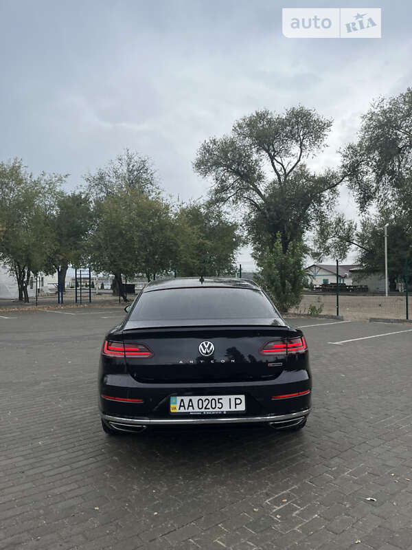 Лифтбек Volkswagen Arteon 2017 в Запорожье