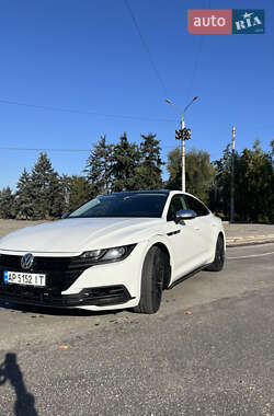 Лифтбек Volkswagen Arteon 2017 в Запорожье