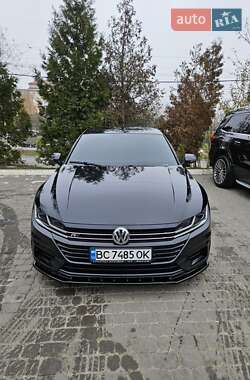 Лифтбек Volkswagen Arteon 2018 в Львове