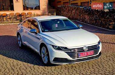 Ліфтбек Volkswagen Arteon 2019 в Мукачевому