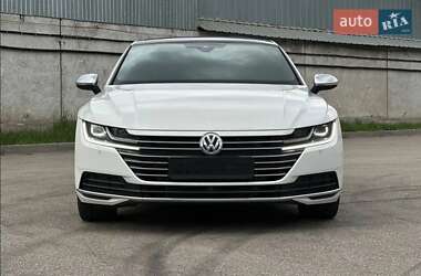 Ліфтбек Volkswagen Arteon 2018 в Києві