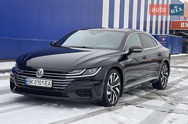 Лифтбек Volkswagen Arteon 2018 в Дубно