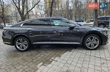 Ліфтбек Volkswagen Arteon 2023 в Києві