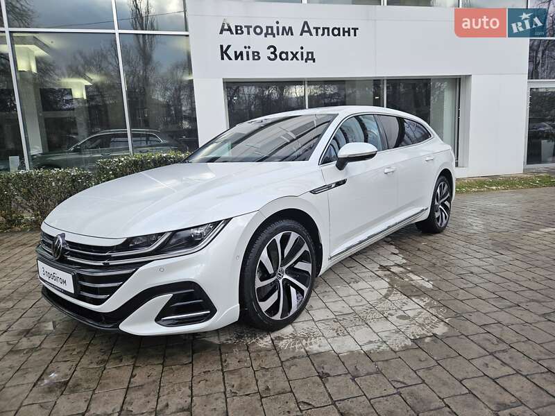 Универсал Volkswagen Arteon 2022 в 