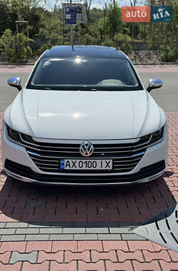 Лифтбек Volkswagen Arteon 2019 в 