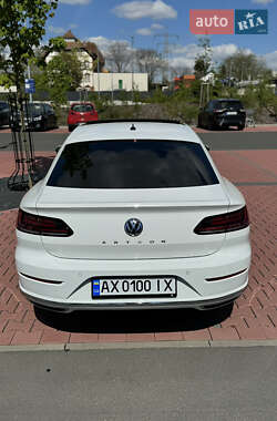 Лифтбек Volkswagen Arteon 2019 в 