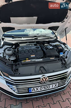 Лифтбек Volkswagen Arteon 2019 в 