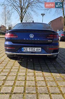 Лифтбек Volkswagen Arteon 2018 в 