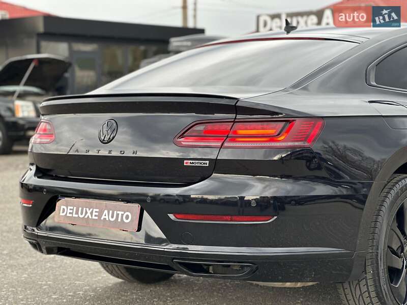 Ліфтбек Volkswagen Arteon 2017 в Києві