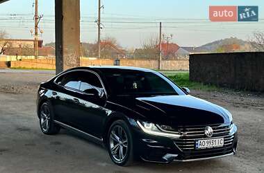 Лифтбек Volkswagen Arteon 2018 в 