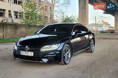 Лифтбек Volkswagen Arteon 2018 в 