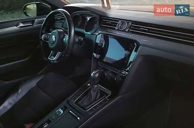 Лифтбек Volkswagen Arteon 2018 в 